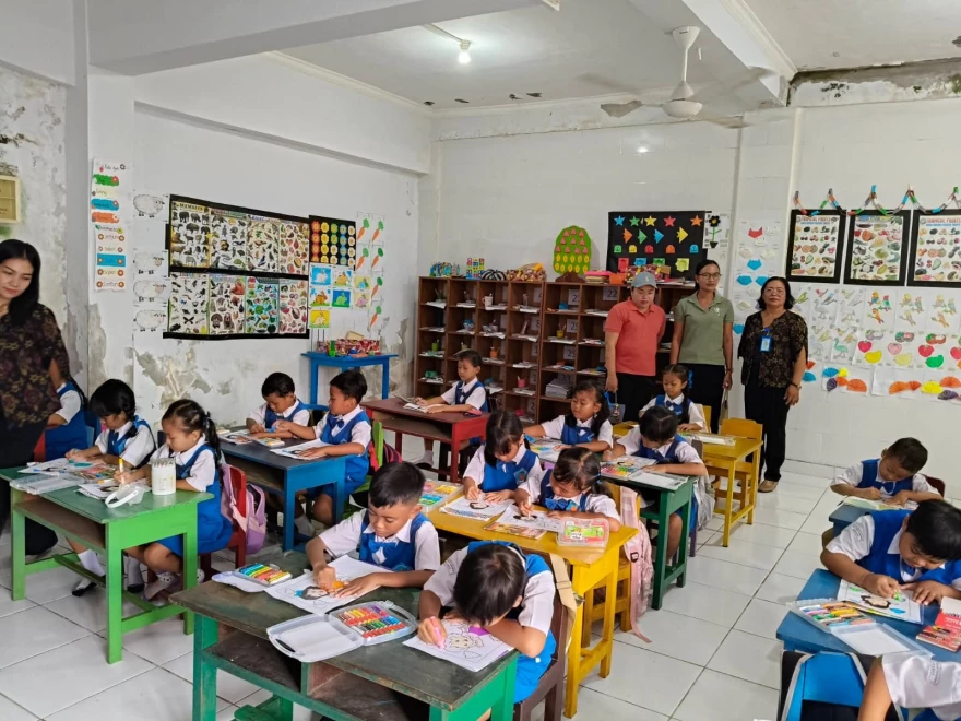 Keceriaan Lomba Mewarnai di PAUD Tunas Harapan Desa Beraban